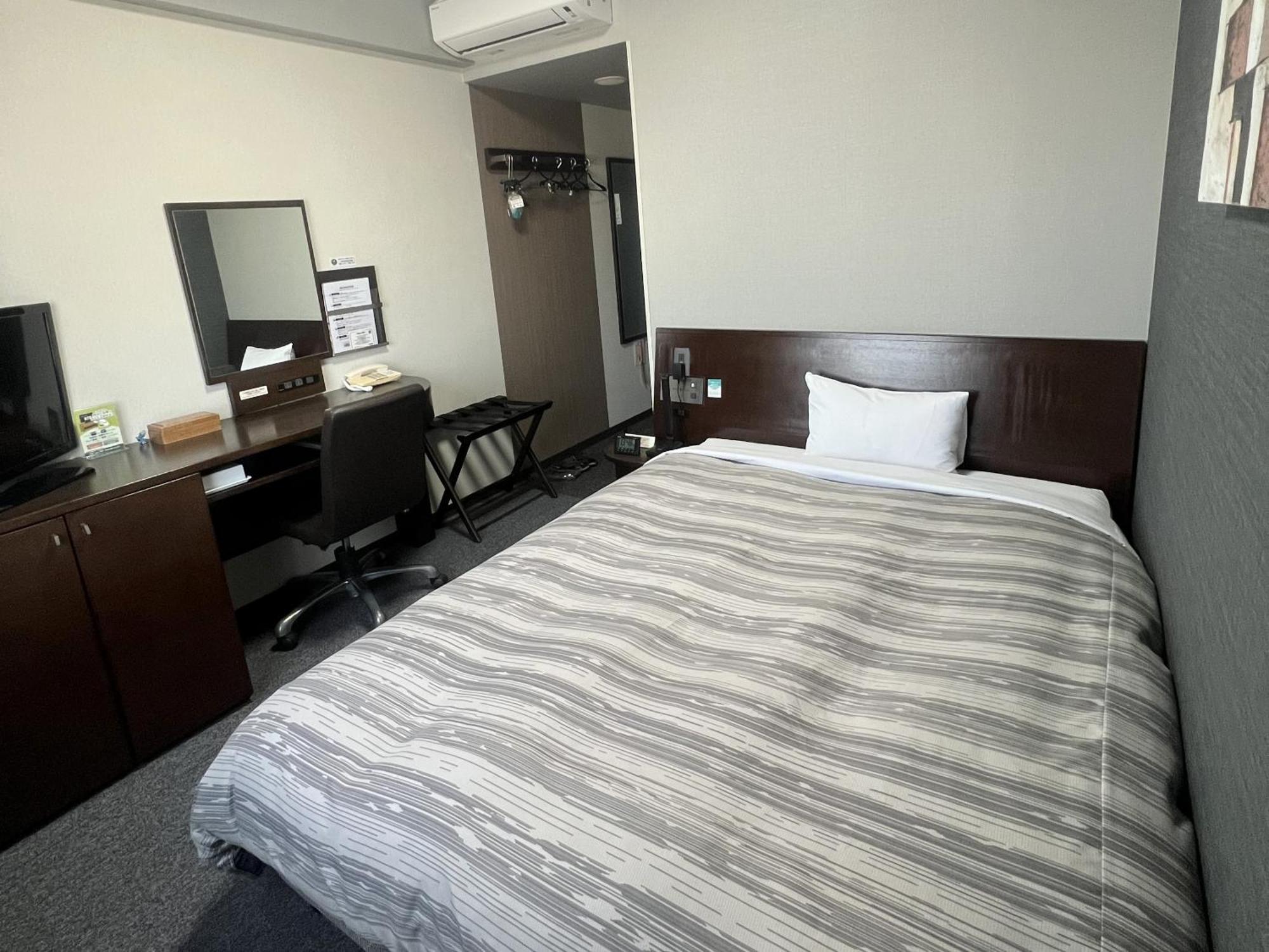 Hotel Route-Inn Shimodate Chikusei Exterior photo
